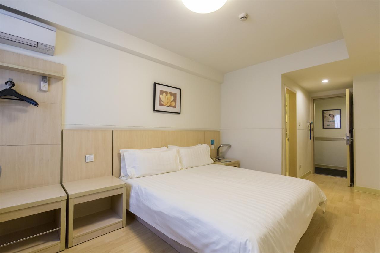 Jinjiang Inn Longyan Wanda Plaza Εξωτερικό φωτογραφία
